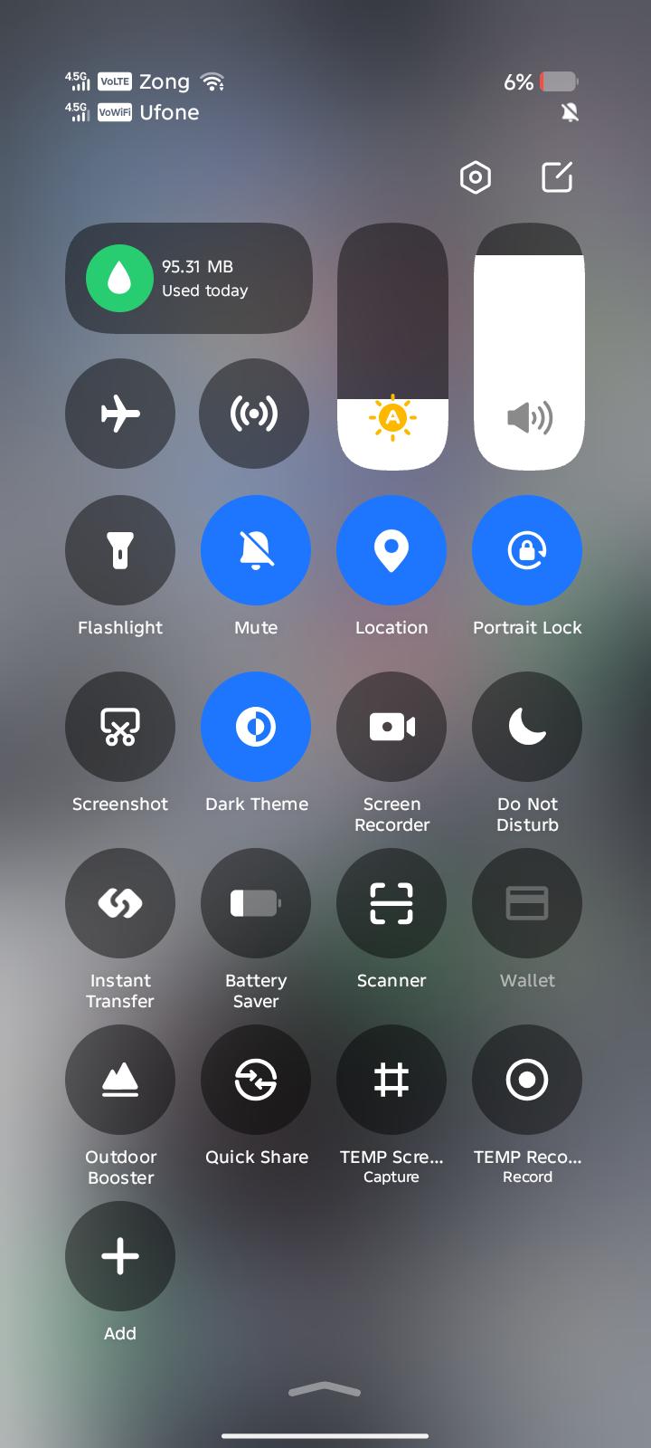 Android Quick Settings open, with the TEMP Screenshot and TEMP Record tiles in the panel
